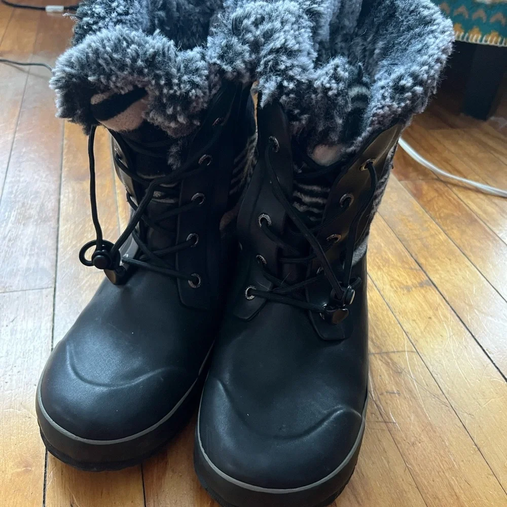 Bogs Arcata Stripe Black Waterproof Wool-Blend‎ Winter Boots Big Kids 5